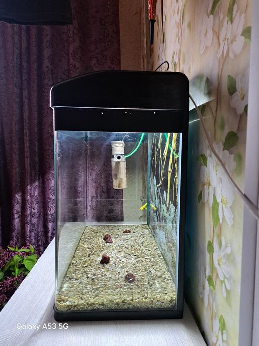 Продам аквариум 80 литров