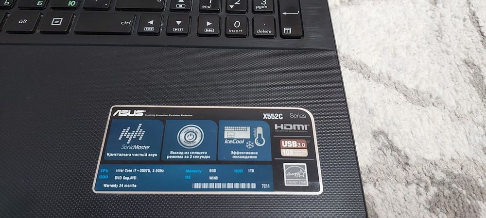 Ноутбук Asus X552C