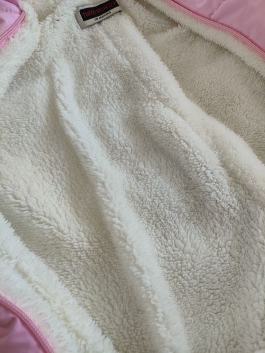 Шушляково космонавтче за дете около 18 месеца