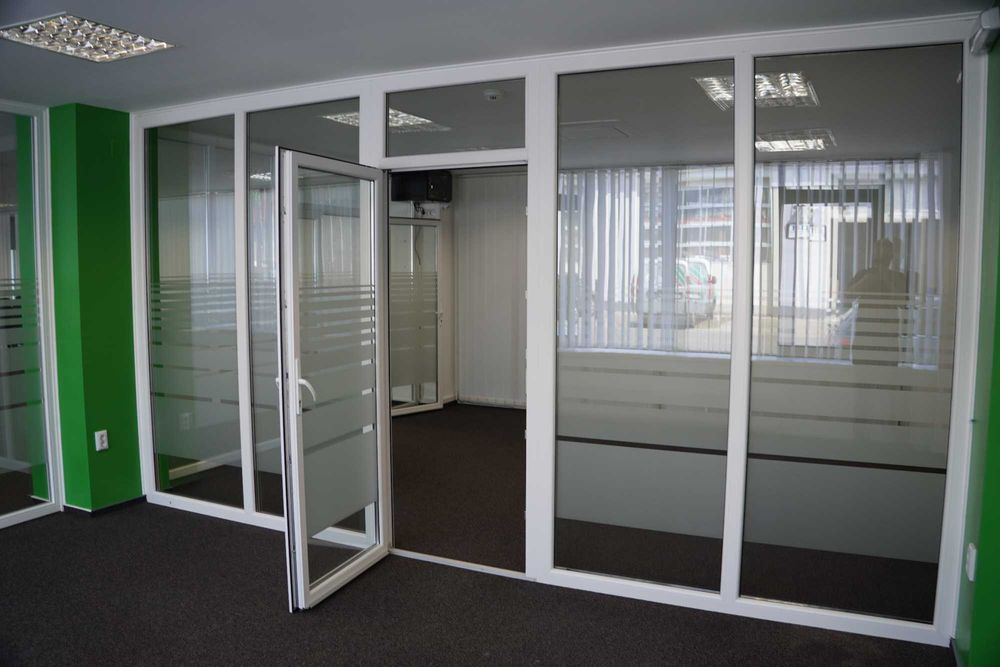 Birouri in Radauti (de la 25m2 pana la 140 m2 ) Cladire noua + Parcari + Dotari  / Alte spatii: Bucatarie utilata de 120 m2