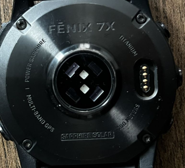 Garmin Fenix 7 x Sapphire solar