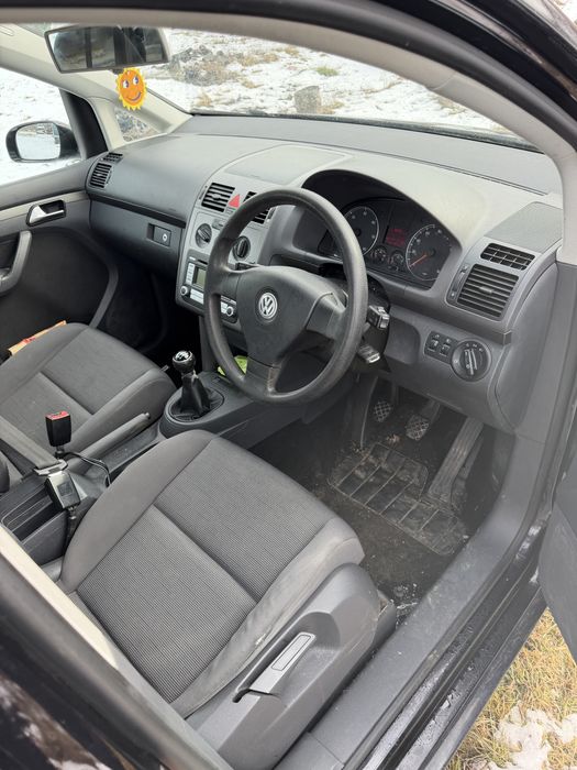 Dezmembrez touran facelift 1.9 Bxe