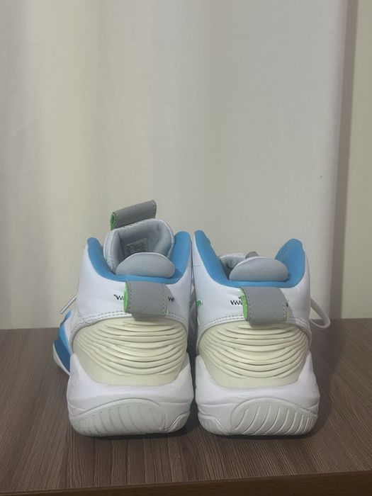 Asics nova surge 2