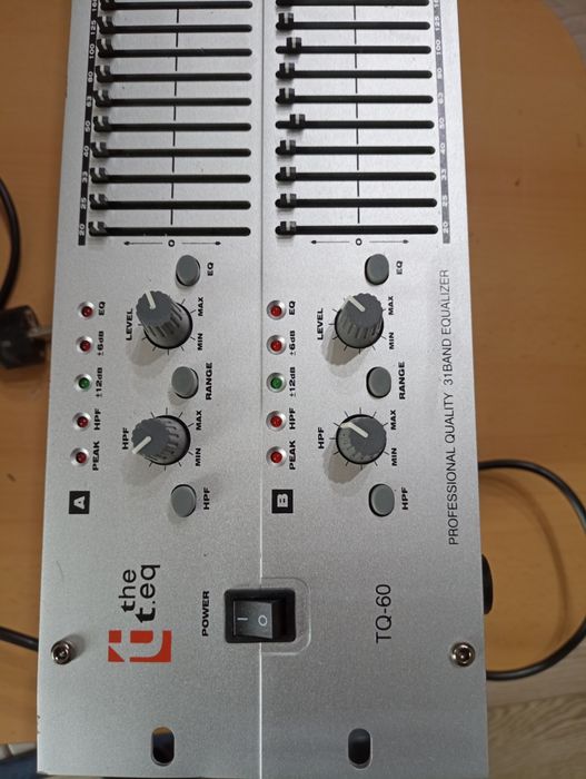 Egalizator 2* 31 benzi  cu  cross-over