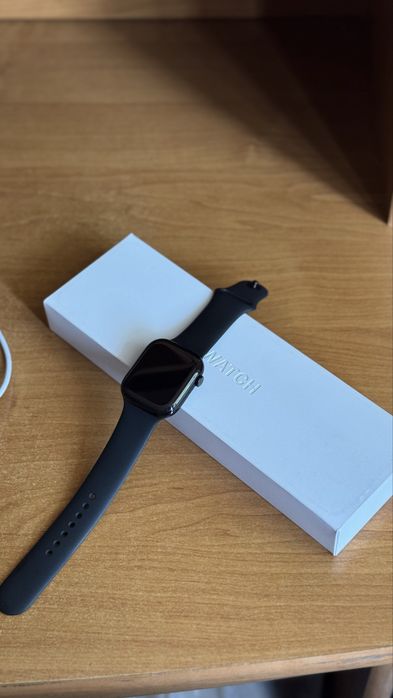 Продам apple whatch 11 46 мм