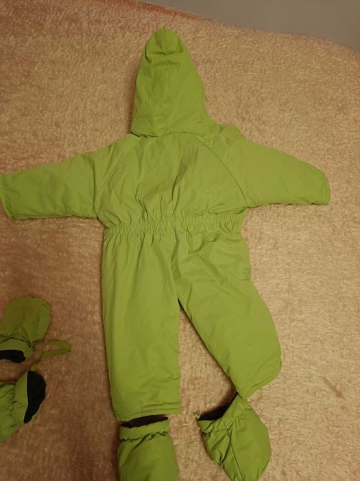 Детски ски екип с качулка 74см