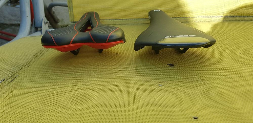 Велосипедни седалки