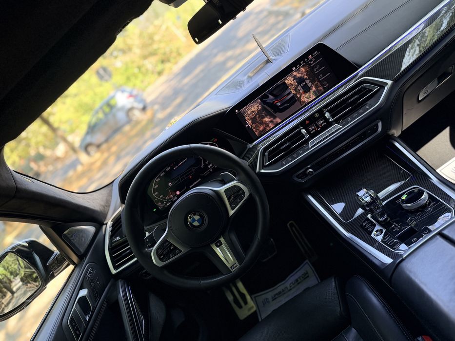 BMW X6 M50d G06 Iconic Glow/Skylounge/Bowers&Wilkins
