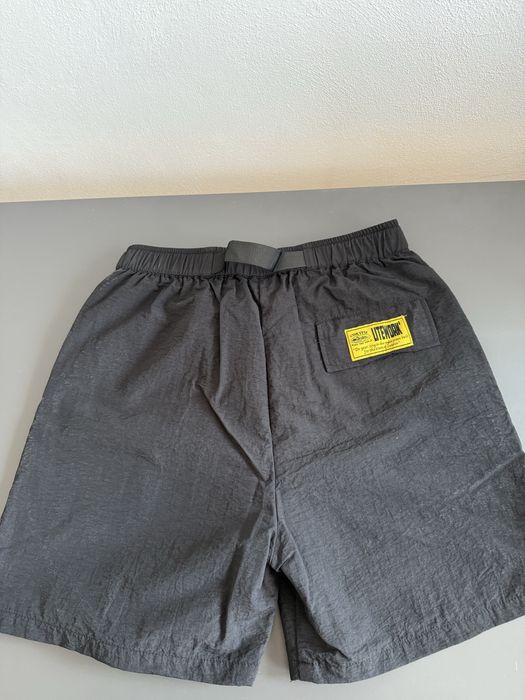 Къси панталони Corteiz