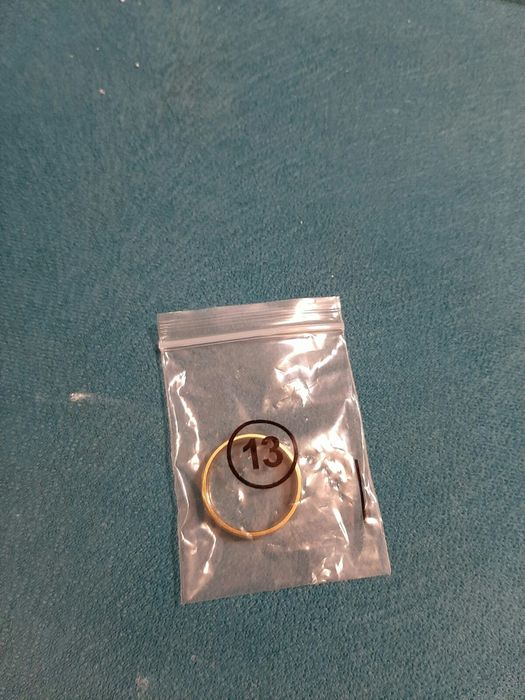 Vand inel model film "Stapanul inelului "