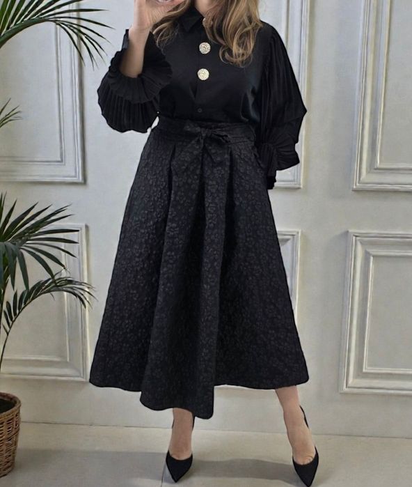 Fustă superba noua ,colecție Italia. Disponibil si set