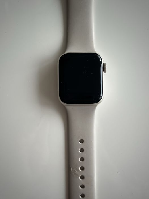 Apple Watch SE2            .