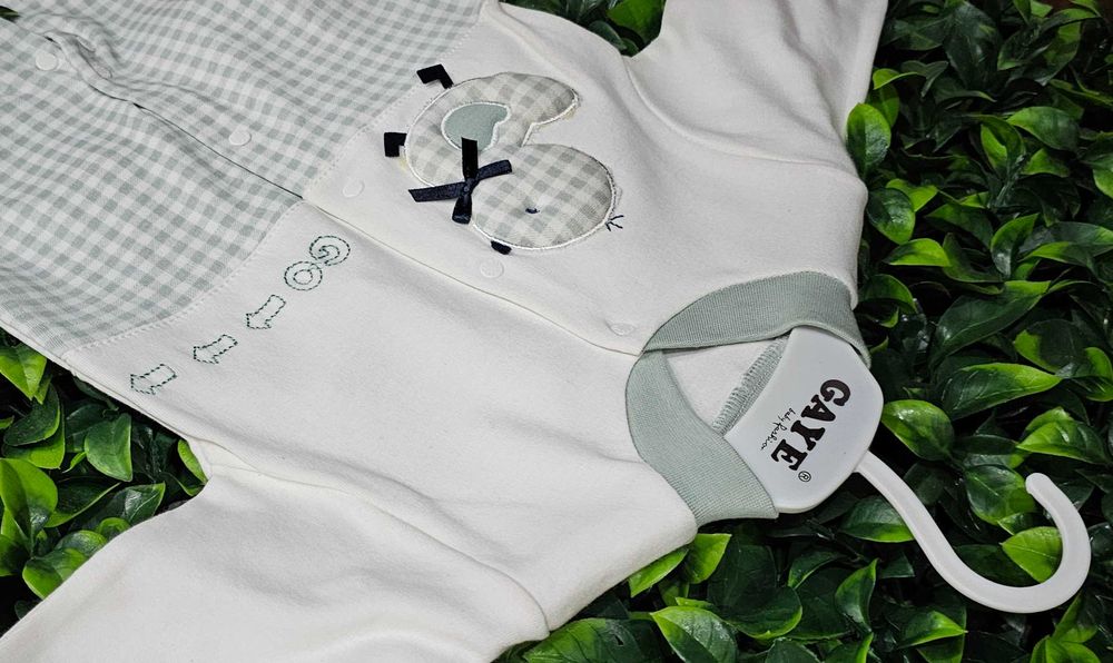 Ромпър с дълъг ръкав патенце