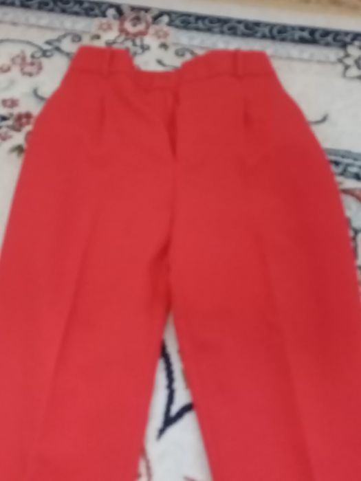 Продам разную женскую одежду