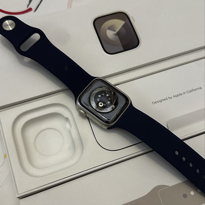 Apple watch 9/41 starlight