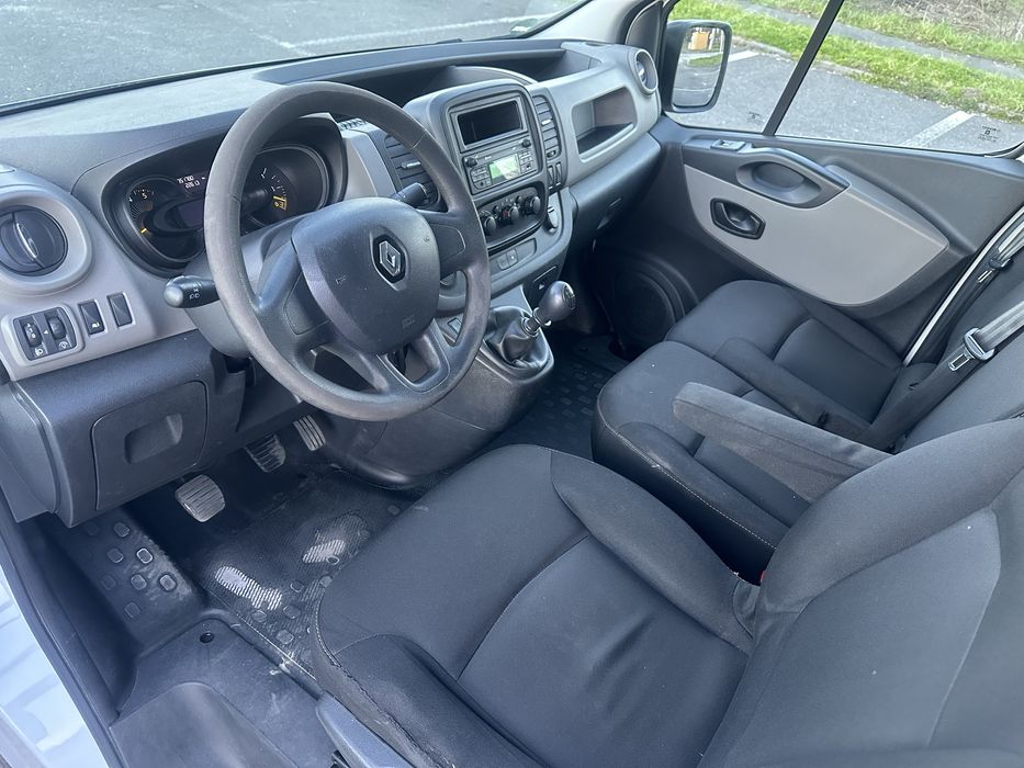 Renault Trafic  3 locuri 1.6 diesel