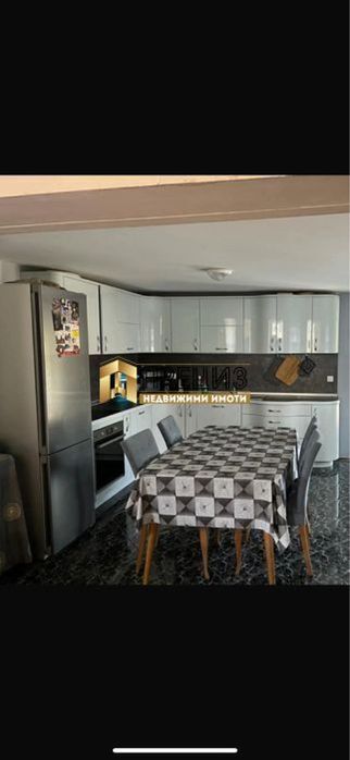 Продажба гр. Велики Преслав 160m²