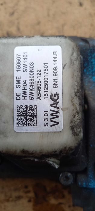 Кормилна рейка за пасат тигуан VW PASSAT cc Tiguan Touran Sharan  Q3