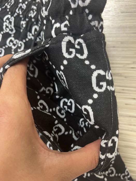 Compleu barbați Gucci marimea S nou cu eticheta
