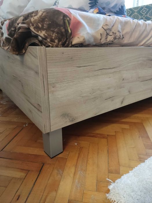 Pat 140 / 200 tapițat gri textil