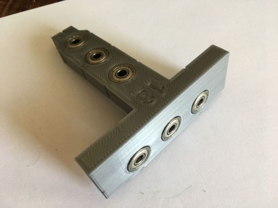 Sablon mobila din plastic dur forma T pentru ericsoane 5mm