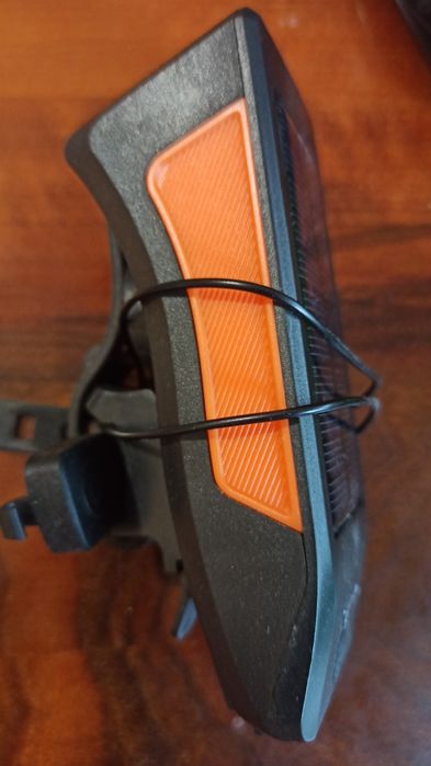 Фонарь на велик с  сигналом