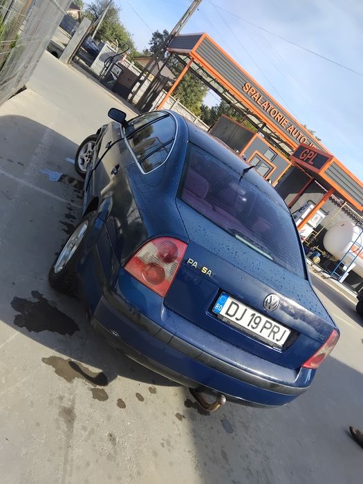 VOLKSWAGEN Passat 2002 — imagine 3