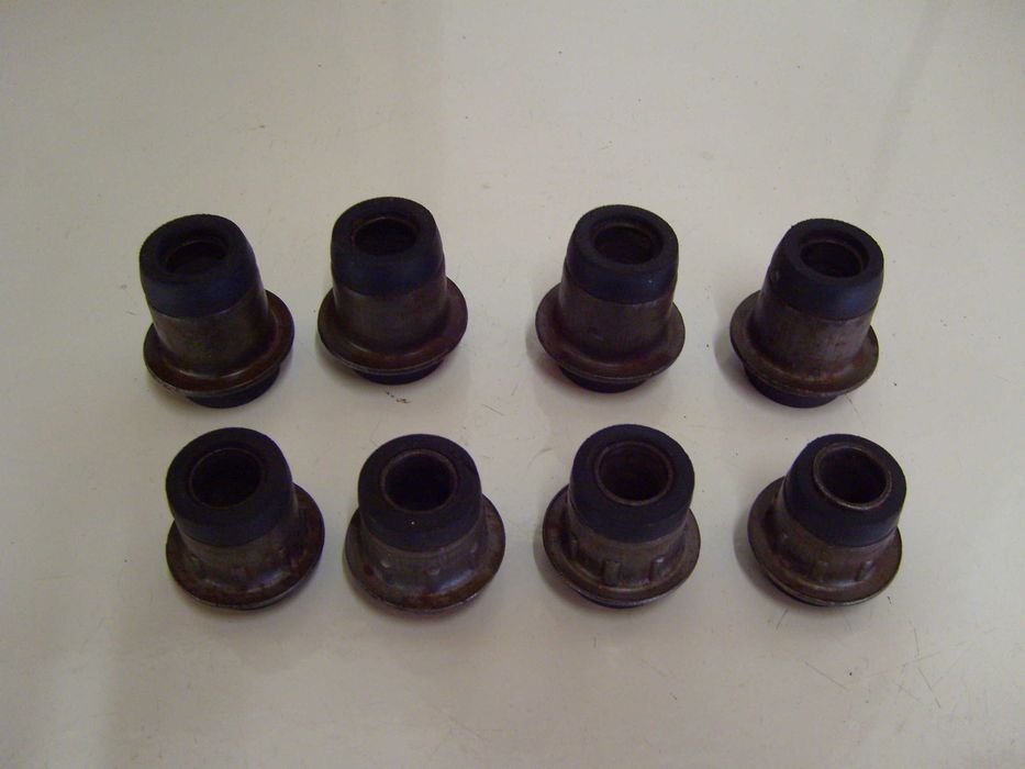 Основа задна броня за FORD FOCUS, каре, селенови втулки за ВАЗ.