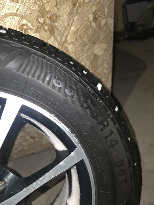 Продам диски с резиной ваз