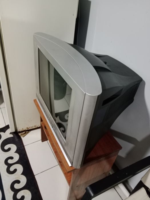 Продам за 2000тг