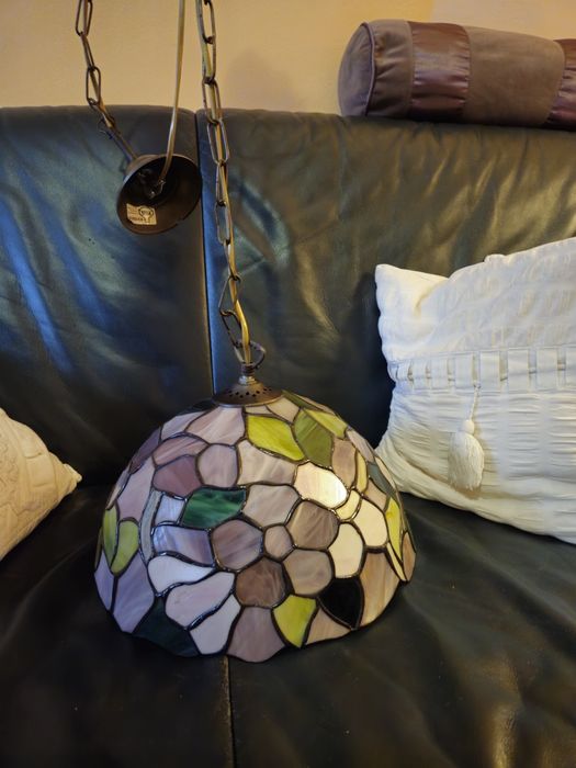 Лампиони в стил Tiffany и антични фигури