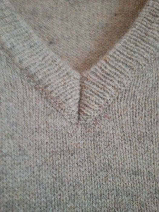 Продам джемпер мужской.