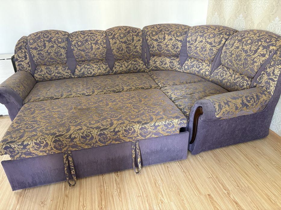 Продам диван дешево