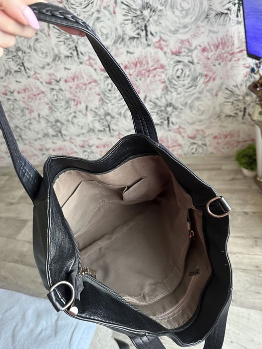 Сумка 6000 тг.