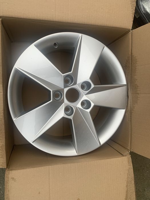 Janta aluminiu Skoda Rapid/Fabia 3 R16