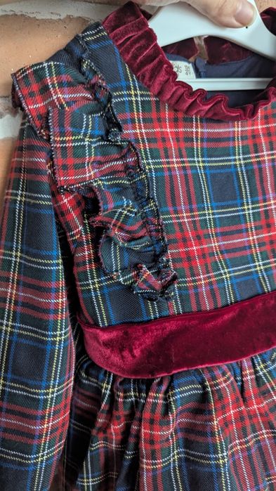 Карирана рокля с дълъг ръкав 104 р-р.