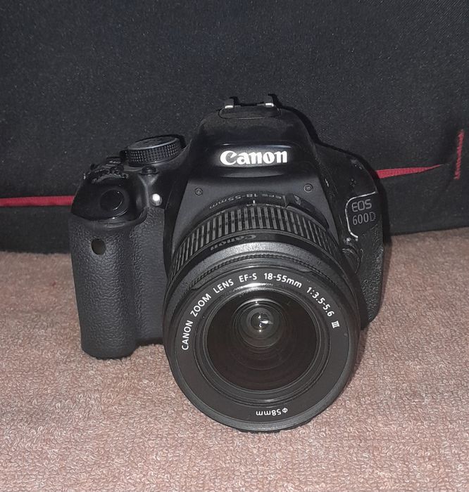 Камера Conon 600d