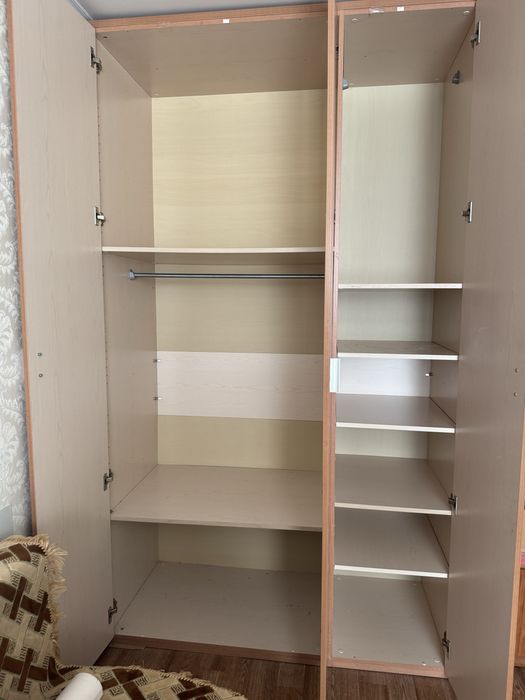 Шкаф 3 дверный ,для спальни