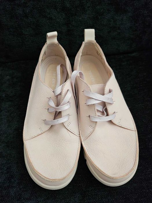 Дамски обувки Clarks - нови