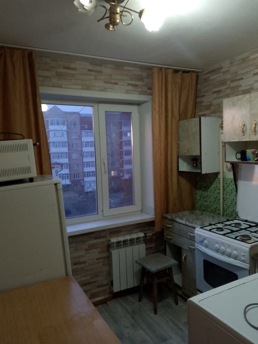 Сдам 1 комн. район Колх. рынок можно мужчинам