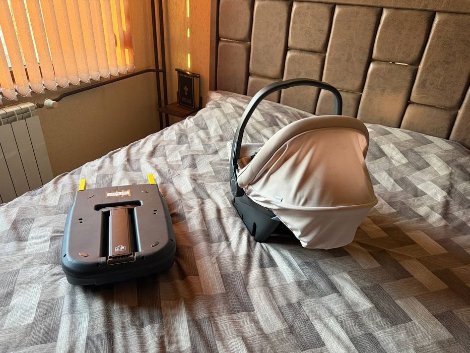 Кош за новородено Peg Perego SL  Primo viaggio заедно с Isofix