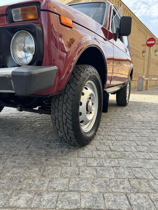 Niva 4x4 radnoy bir qol shot spravka