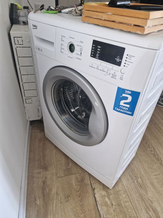 Стиральная машина 5кг, автомат.