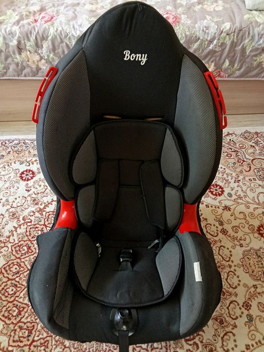 Детское кресло .