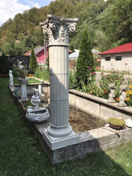 Coloane romane (stâlpi,coloane gard,poarta)