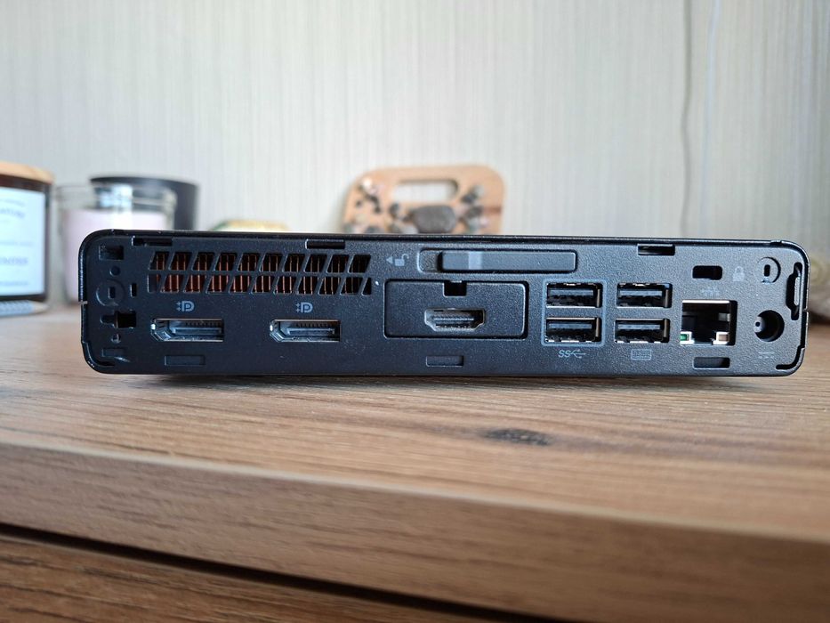Мини компютър HP EliteDesk 800 G3