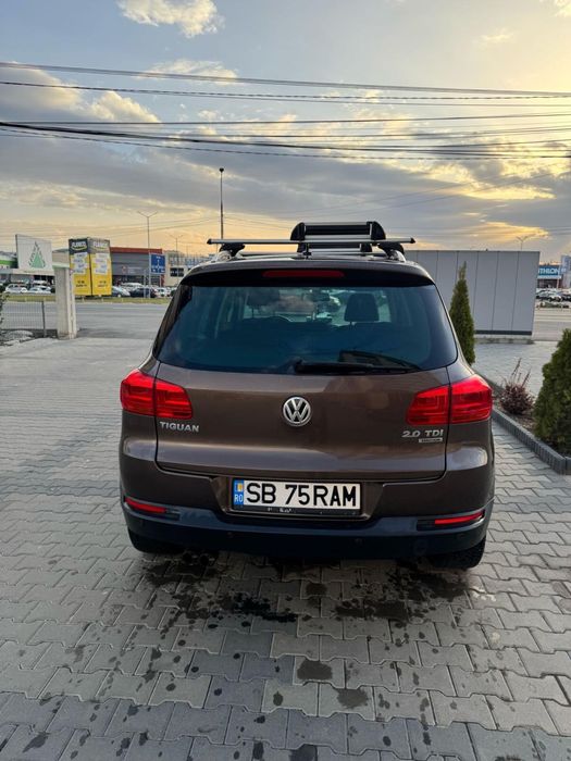 VOLKSWAGEN Tiguan 2012 — imagine 3