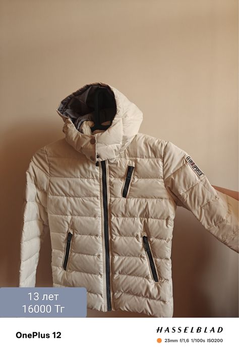 Все вещи оригинальные , в отличном состоянии