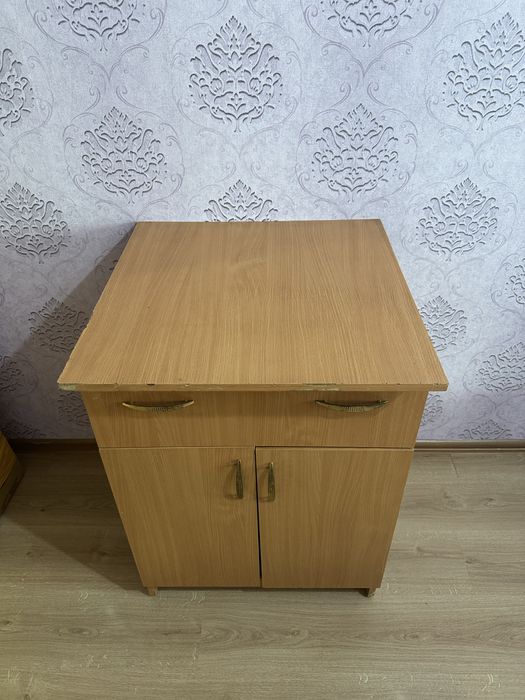 Тумба/шкафчик б/у