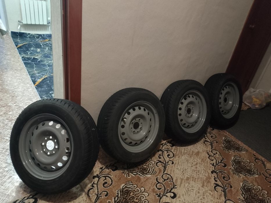 Продам шины летние на Ваз 2115